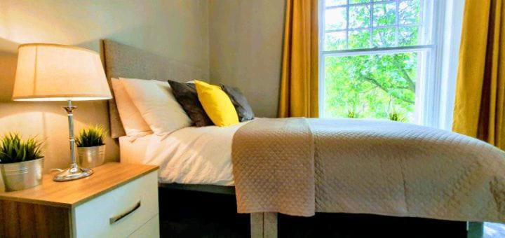 Darwin Stays - Service Accommodation In Newcastle Under Lyme City Centre Exteriör bild
