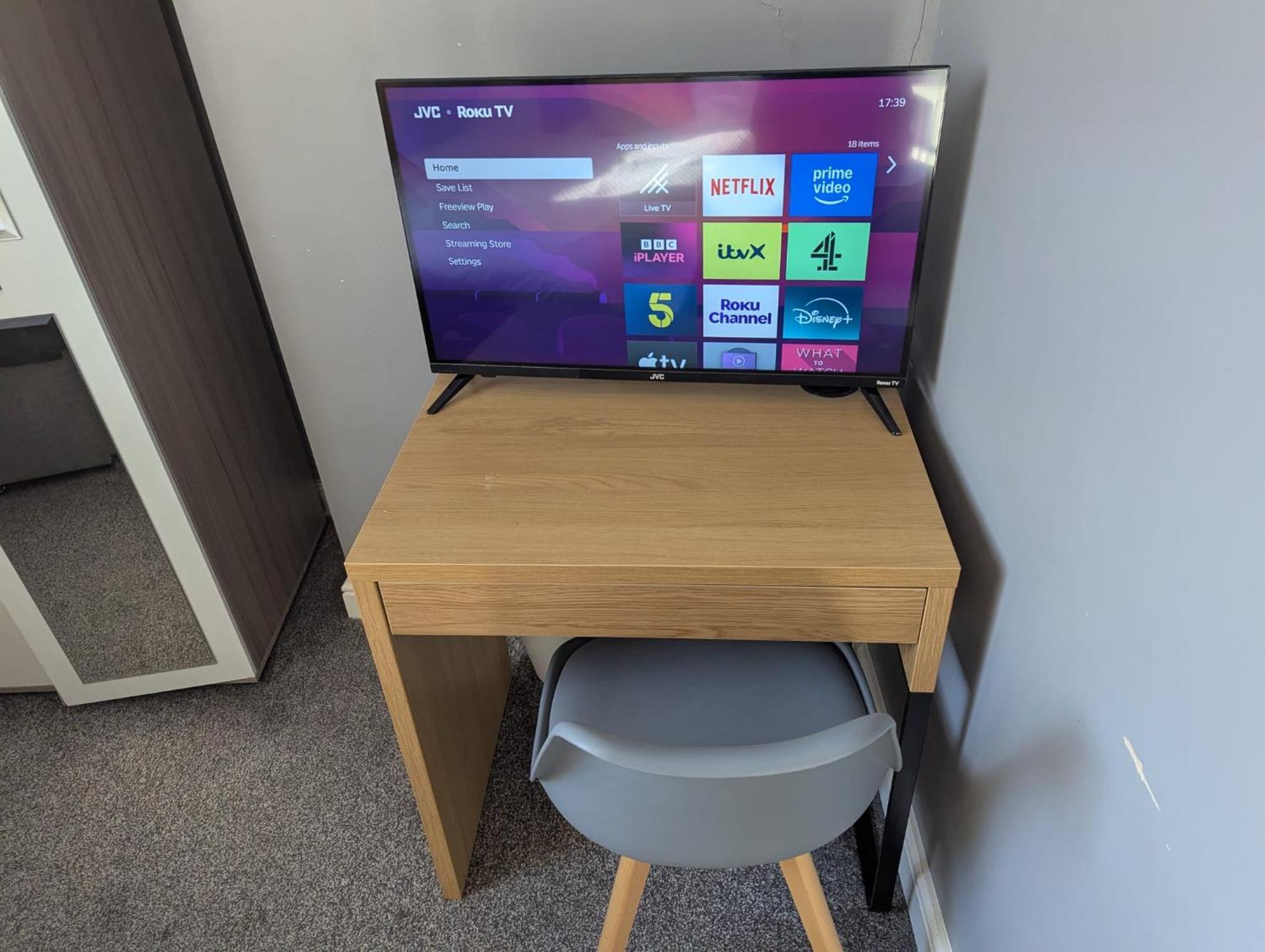 Darwin Stays - Service Accommodation In Newcastle Under Lyme City Centre Exteriör bild